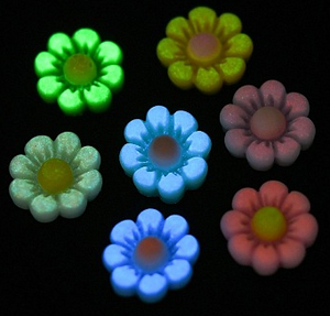 
                  
                    Luminescent Resin Flowers
                  
                